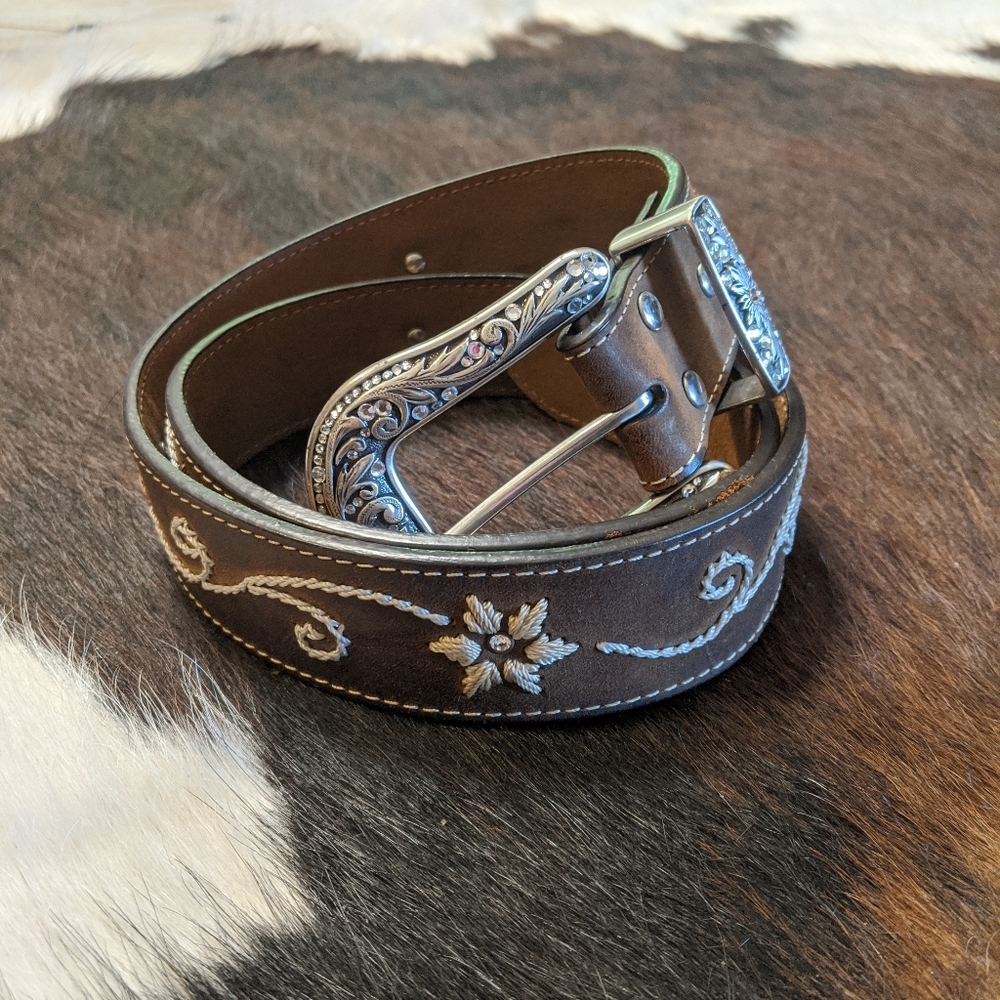 Nocona belt